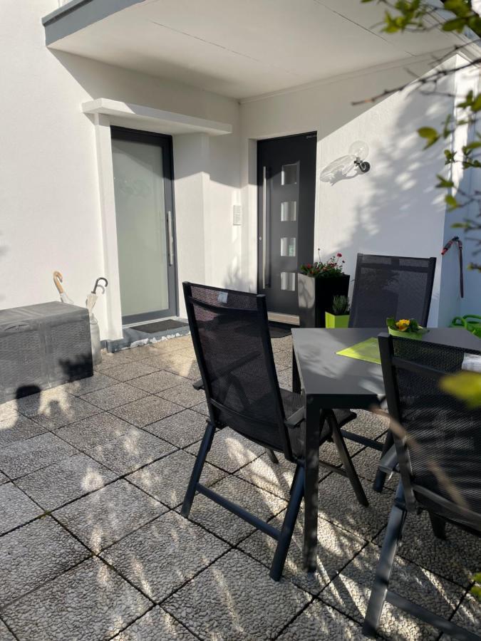 Haus Uebernachtenswert Cochem Mosel Exterior foto